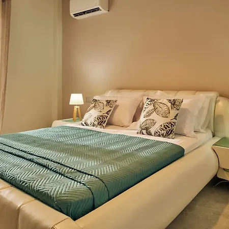 Marineiro Apartment! 아파트 자킨토스 타운